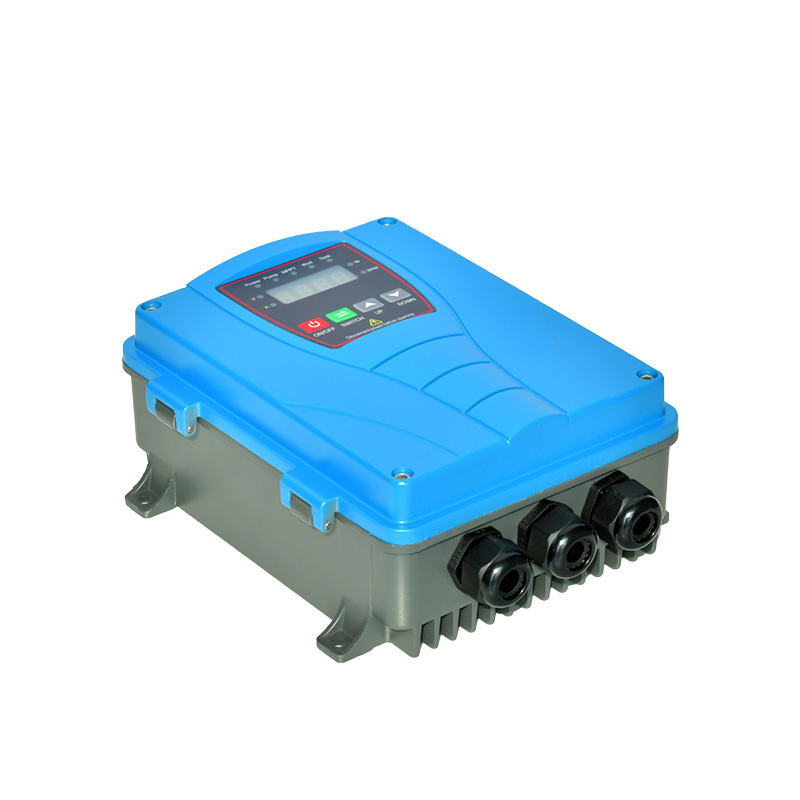 Solar Pump Controller - Unità di Controllo per Pompa d'Acqua